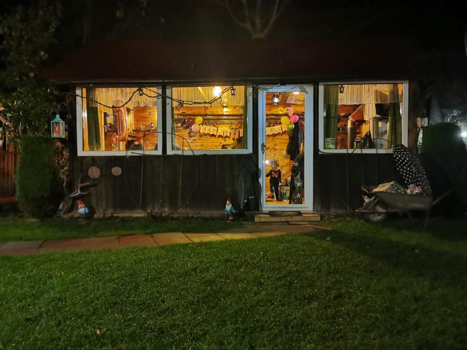 Casa De Vacanta Vidrighin Rau Sadului Zimmer foto